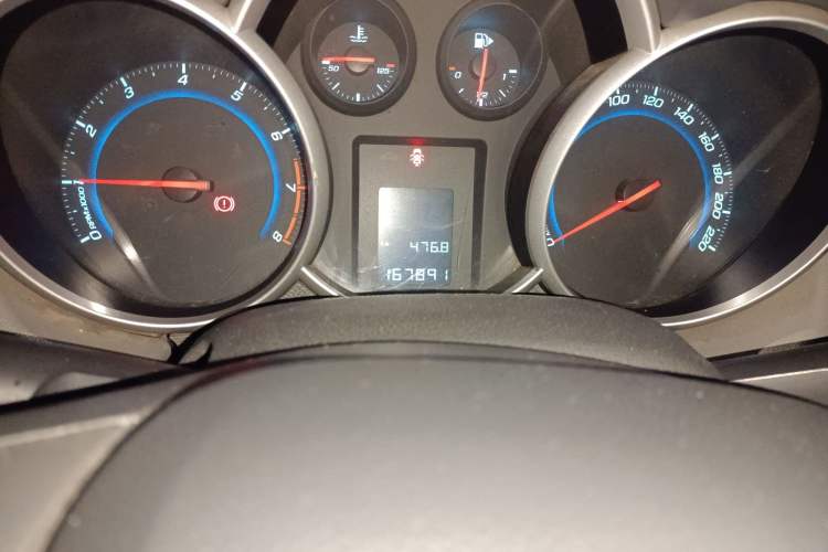 Used Chevrolet Cruze 2013 1.6L SL Grand Edition Manual Transmission
