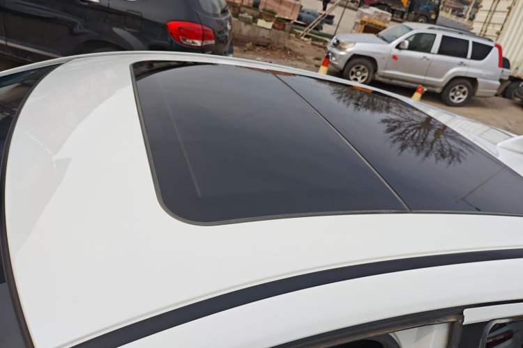 Used Honda XR-V 2021 1.5L CVT Comfort Version Roof