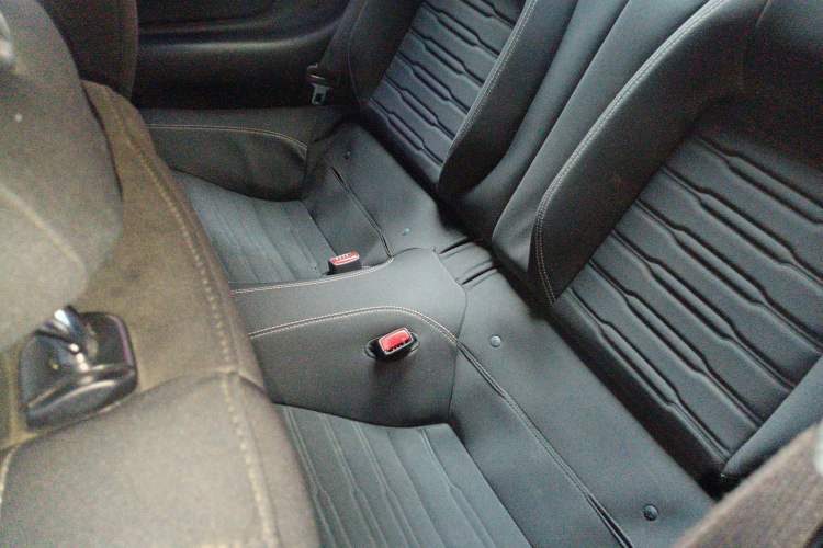 Used Ford Mustang 2015 2.3T Automatic U.S.-Spec Version