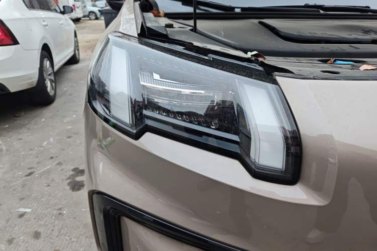 Used AION V 2024 Aion Tyrannosaurus 520 Intelligent Premium Edition