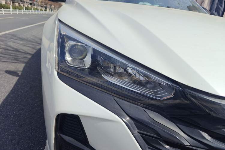 Used Dongfeng Aeolus Yixuan 2023 1.5L Automatic Glory Edition