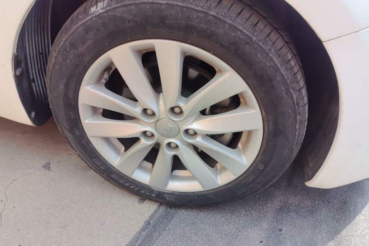 Used Kia K3 2013 1.6L Automatic GLS