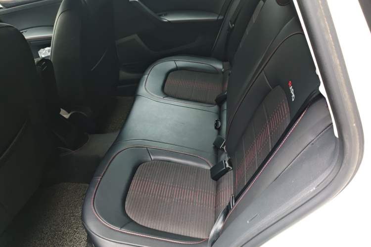 Used Skoda Rapid Spaceback 2016 Revised 1.6L Automatic Smart Drive Version
