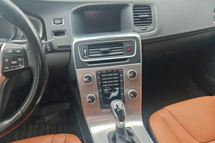 Used Volvo S60 2016 S60L T4 Zhiyuan Edition