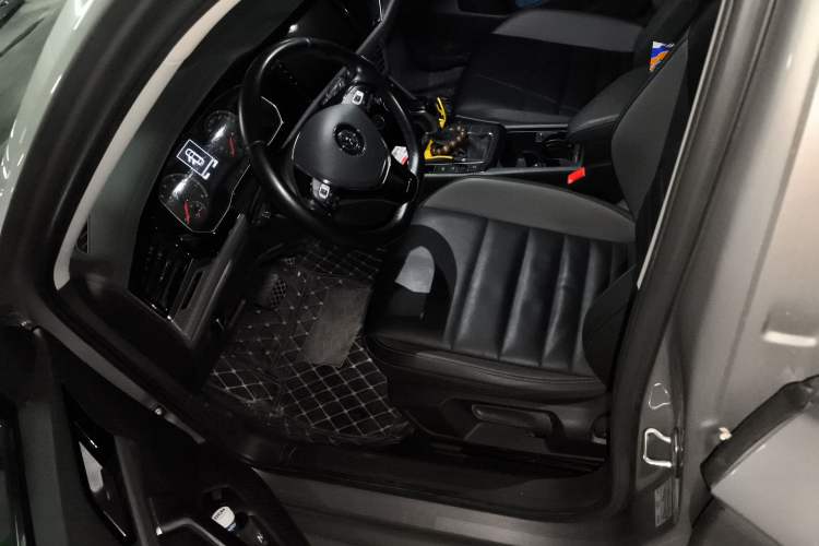 Used Volkswagen Sagitar 2020 280TSI DSG Comfort Version China VI Standard
