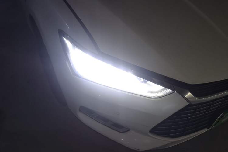 Used BYD Qin Pro New Energy 2018 EV500 Smart Connect Elite Model