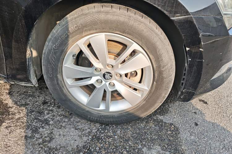 Used Skoda Superb 2016 TSI280 Manual Front-Drive Version