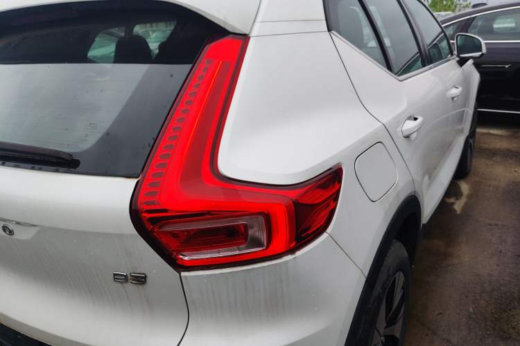Used Volvo XC40 2024 B3 Zhiyuan Luxury Edition Right Rear Taillight