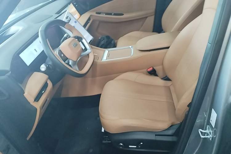 Used Geely Galaxy L7 2025 EM-i 115km Exploration+ Edition
