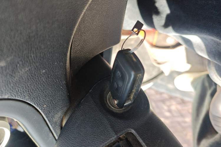 Used CHANGAN KAICHENG Ruixing M80 2021 1.6L Comfort Version 2-Seater Single-Steaming Air-Conditioned China VI Standard High-Roof Double-Swing Doors – DAM16KR Vehicle Key