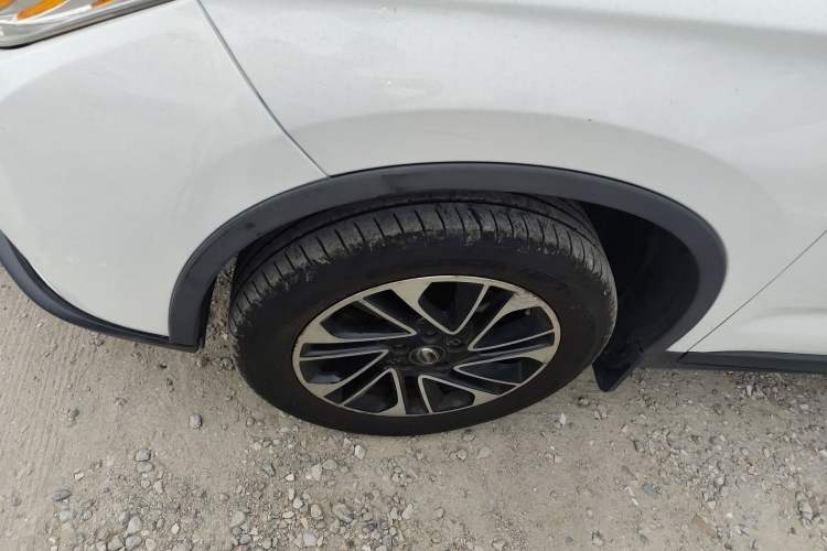 Used GAC Trumpchi GS4 2017 235T Automatic Two-Wheel Drive Elite Edition Left Front Wheel Hub