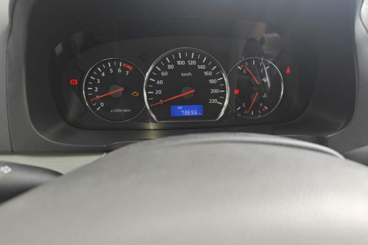 Used CHANGAN Alsvin V5 2012 1.5L Manual Dream Edition
