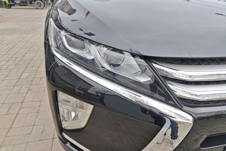 Used Mitsubishi Eclipse Cross 2019 1.5T CVT Two-Wheel Drive Dream Edition China VI Standard