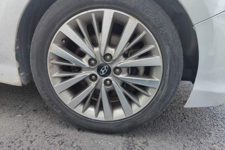 Used Hyundai Mistra 2017 1.6T Automatic Smart GLS China V Standard Right Front Wheel Hub