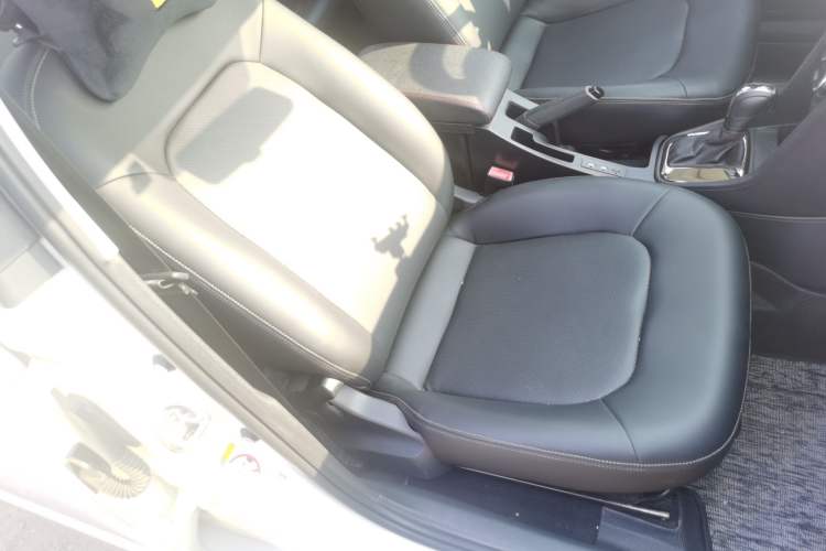 Used Volkswagen Santana 2015 Haval H6 1.6L Automatic Luxury Model