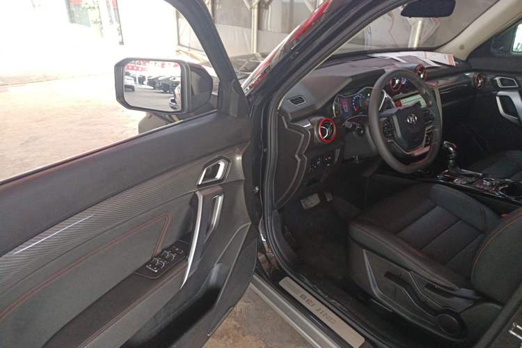 Used BAIC Off-Road BJ20 2016 1.5T CVT Luxury Model
