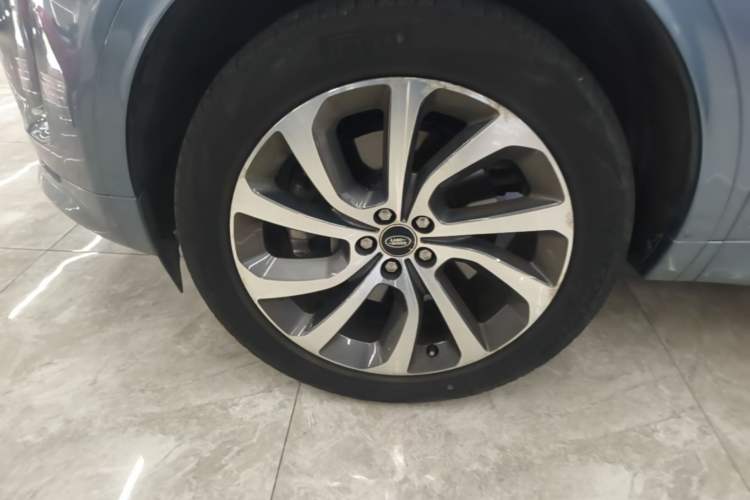 Used Land Rover Discovery Sport 2020 249 PS R-Dynamic Performance Tech Edition 5 Seats