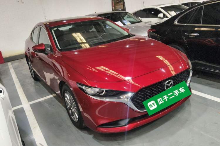 Used Mazda 3 Axela 2020 1.5L Automatic Luxury Version
