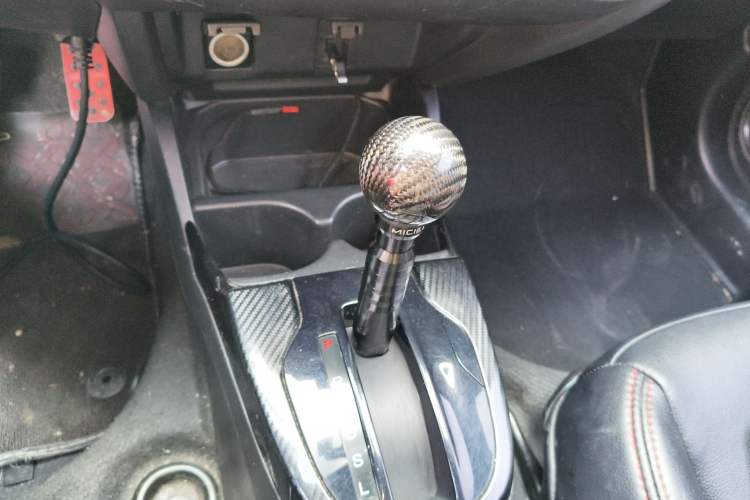 Used Honda Fit 2018 1.5L CVT Comfort Sunroof Version