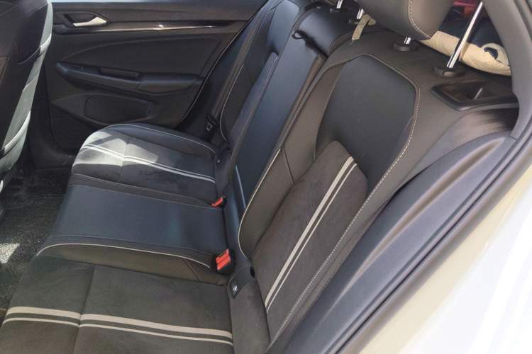 Used Volkswagen Golf 2021 280TSI DSG R-Line
