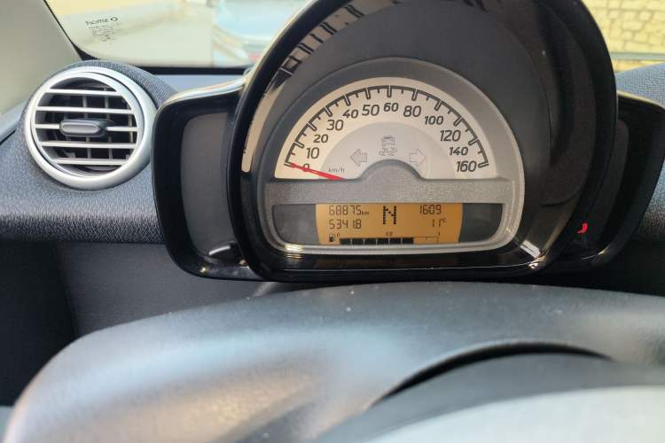 Used smart fortwo 2014 1.0 MHD Hardtop New Year Special Edition