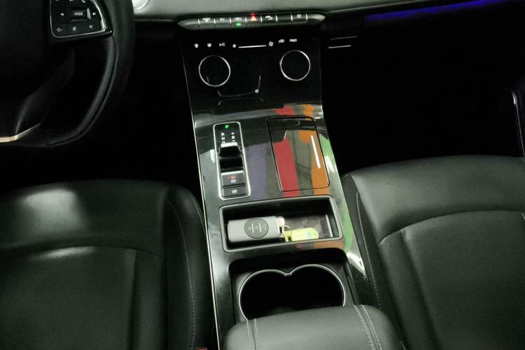 Used EXEED Zhuifeng C-DM 2022 1.5 TCI-DHT 105 km "Chengfeng Qi" Edition Gear Lever