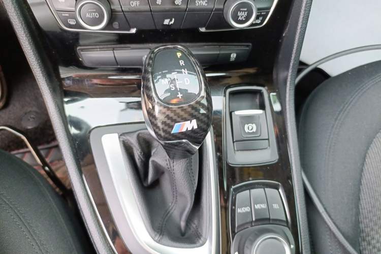 Used BMW 2 Series Active Tourer 2016 218i Leading Model Gear Lever