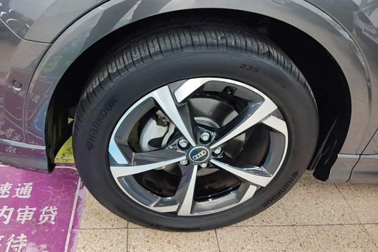 Used Audi Q3 2024 40 TFSI Fashion Dynamic Edition Launch Special Edition
