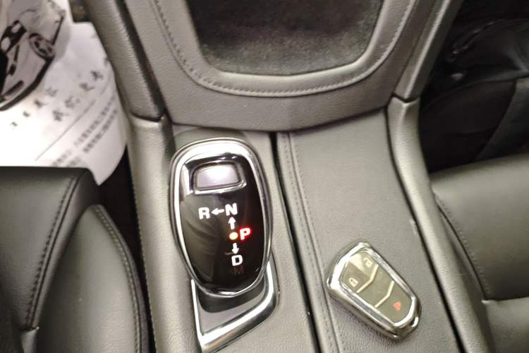 Used Cadillac XT5 2018 28E Four-Wheel Drive Tech Version