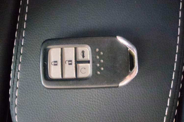 Used Honda Civic 2016 220TURBO CVT Luxury Edition