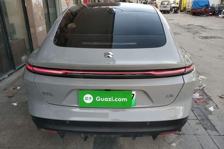Used Nio ET5 2024 75 kWh Exterior 4