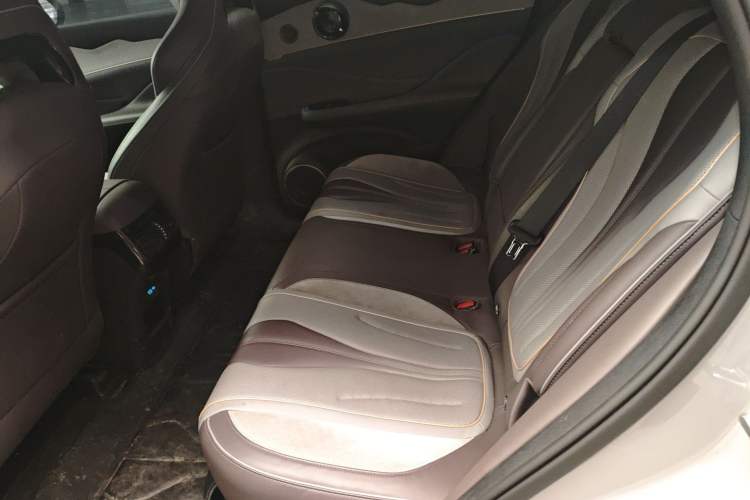 Used BYD Frigate 07 2023 DM-p 175 km Four-Wheel Drive Navigation Model