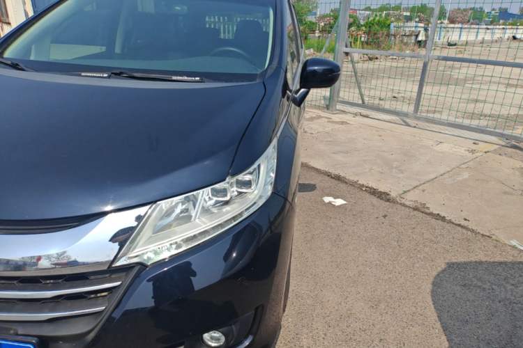 Used Honda Odyssey 2015 Updated Version 2.4L Smart Edition Left Front Headlight