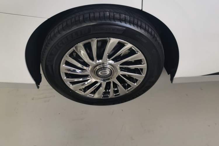 Used GAC Trumpchi M8 2023 Zongshi Series 400T Ultimate Edition Right Rear Wheel Hub