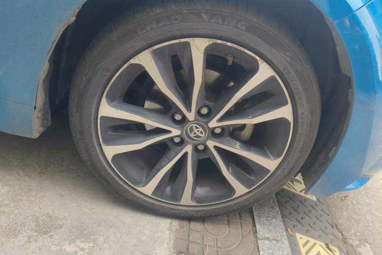 Used Toyota Levin 2019 185T CVT Sport Edition China VI Standard Right Front Wheel Hub