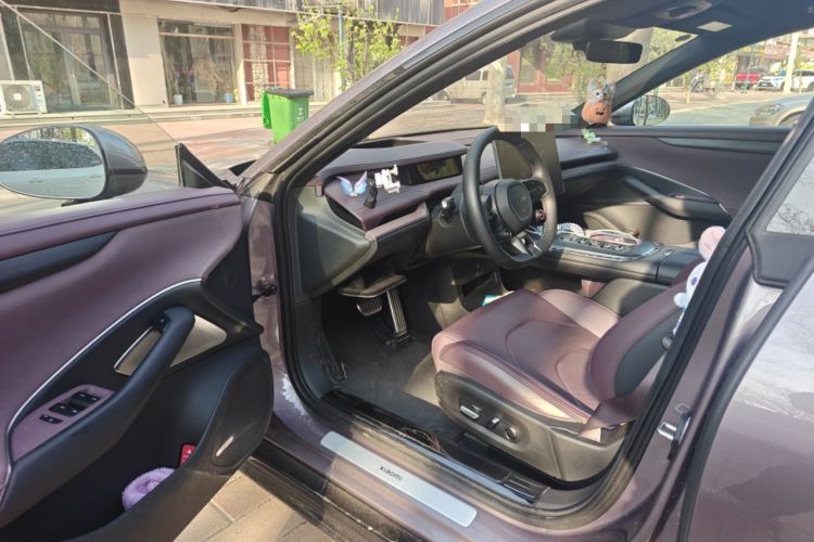 Used Xiaomi Auto SU7 2024 Four-Wheel Drive Ultra-Long Range Advanced Intelligent Driving Max Edition Driver Seat