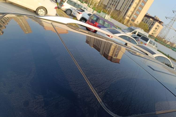 Used Chevrolet Captiva 2015 2.4L Two-Wheel Drive Urban Version 5 Seats Roof