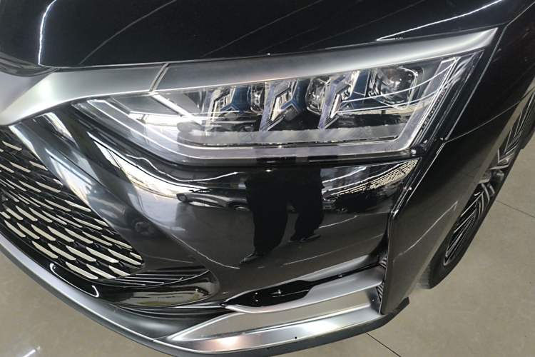 Used BYD Han 2022 DM-i 121KM Prestige Model Left Front Headlight