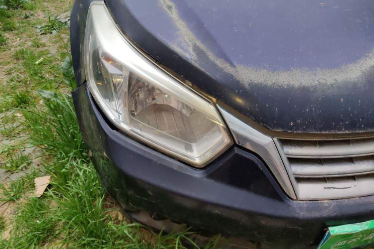 Used Venucia R50 2013 1.6L Manual Fashion Edition