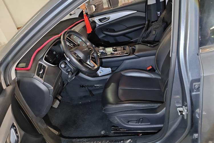 Used Roewe i6 MAX 2020 300TGI Automatic "Swell Cool Smart Drive" Edition Left Front Seat