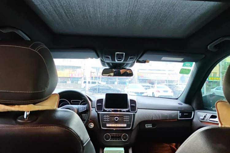 Used Mercedes-Benz GLE 2017 GLE 400 4MATIC Headliner