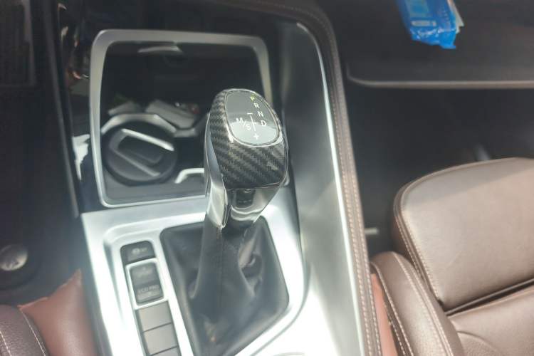 Used BMW X1 2018 sDrive18Li Luxury Model Gear Lever