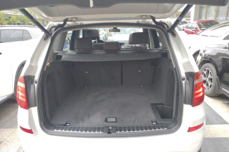Used BMW X3 2014 xDrive20i X Design Package Trunk