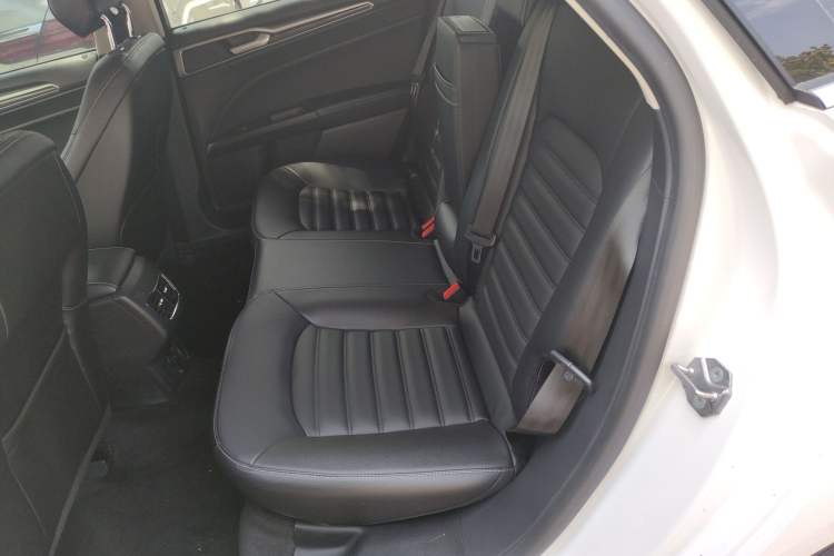 Used Ford Mondeo 2020 EcoBoost 180 Stylish Model
