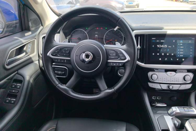 Used Great Wall Poer 2019 2.0T Automatic Gasoline Two-Wheel Drive Comfort Edition GW4C20B Steering Wheel