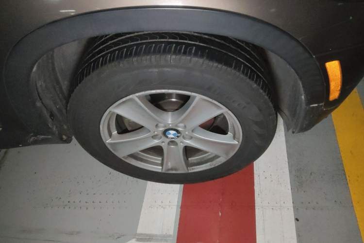 Used BMW X5 2011 xDrive35i U.S. specification