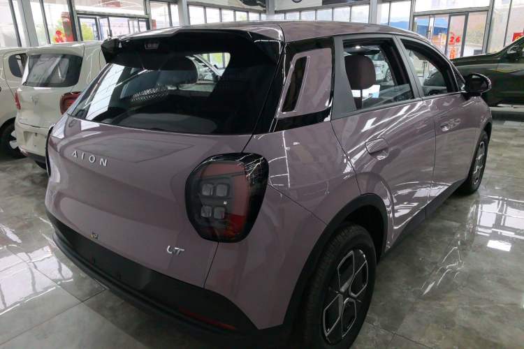 Used AION UT 2025 330 Starlight Edition
