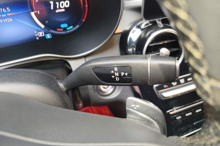Used Mercedes-Benz C-Class 2019 C 260 Sport Edition Gear Lever