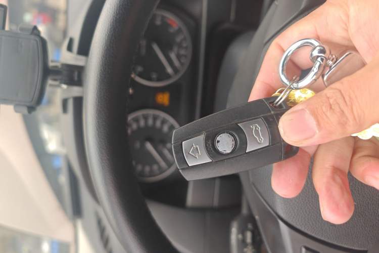 Used BMW X1 2010 sDrive18i Luxury Model