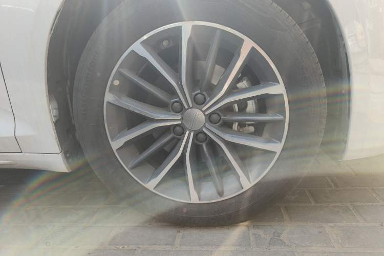 Used Geely Auto Preface 2025 Dongfang Yao 1.5TD Fuyao Edition
